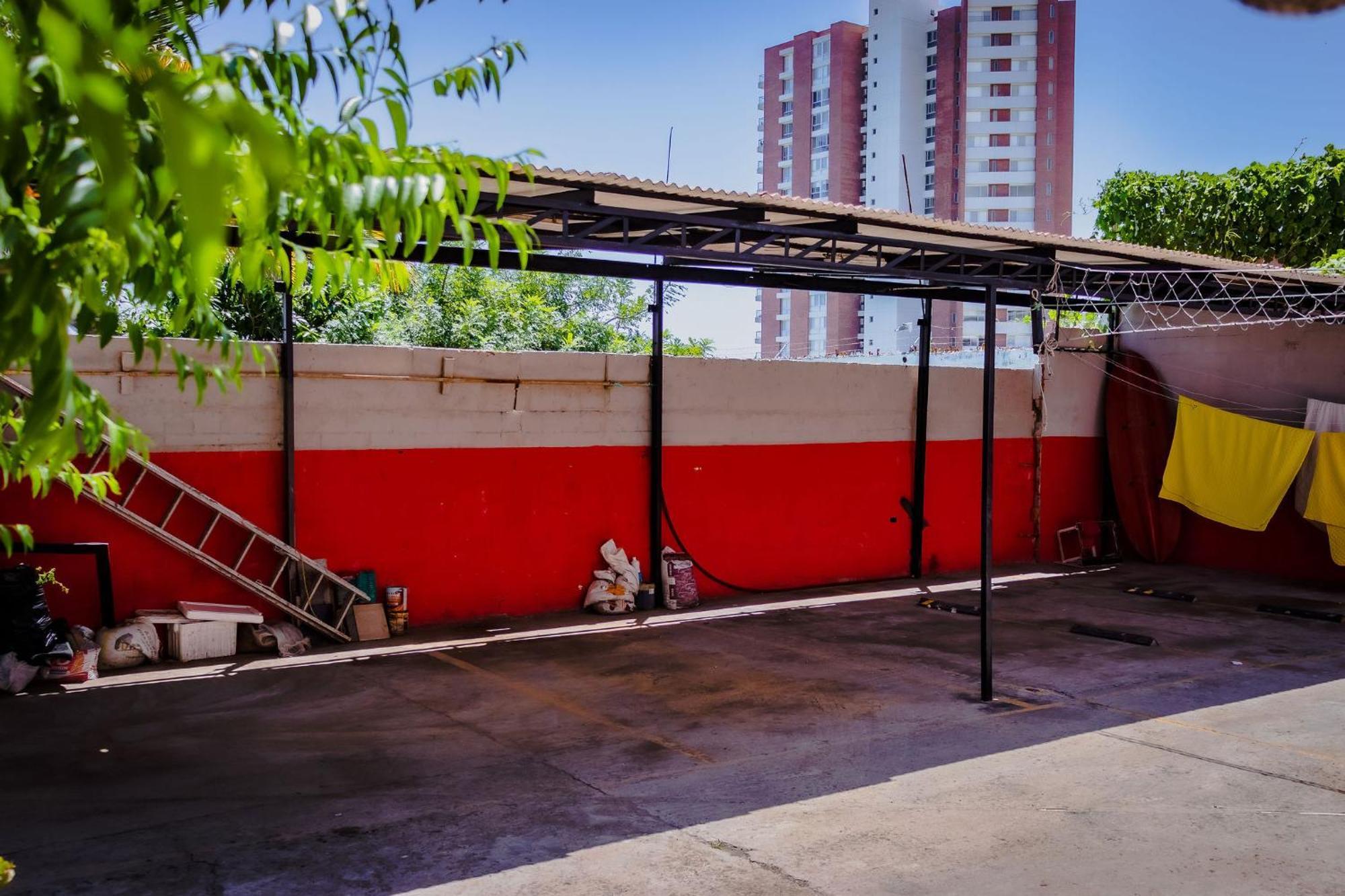 Hostal Antares Манта Екстер'єр фото