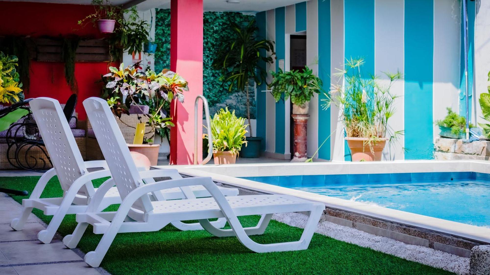 Hostal Antares Манта Екстер'єр фото