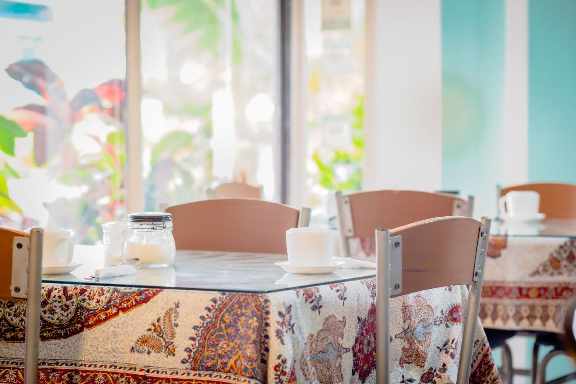 Hostal Antares Манта Екстер'єр фото