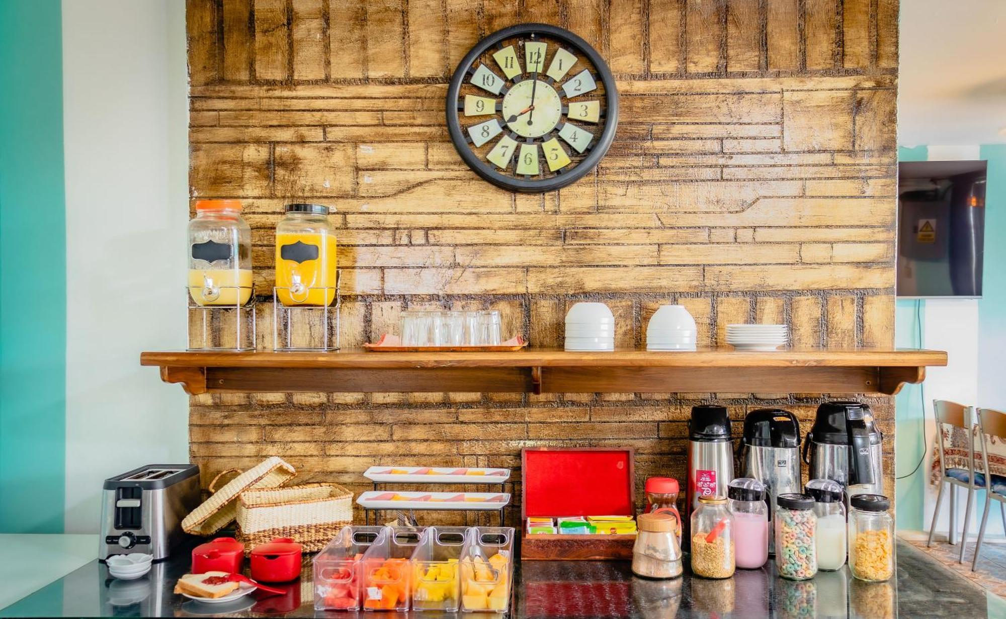 Hostal Antares Манта Екстер'єр фото